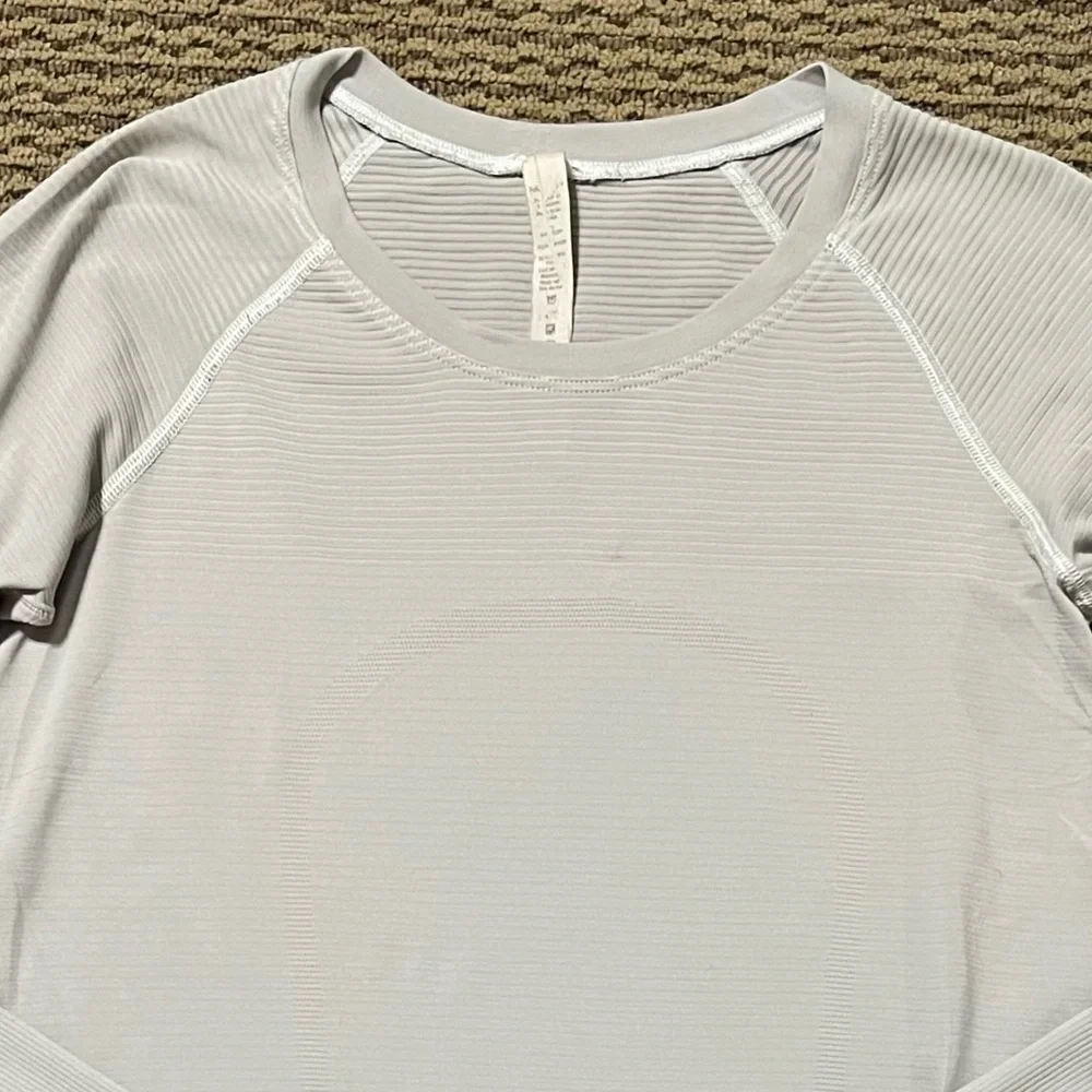 Lululemon Swiftly Tech Shirt Long Sleeve‎ Sports Gray Size 6